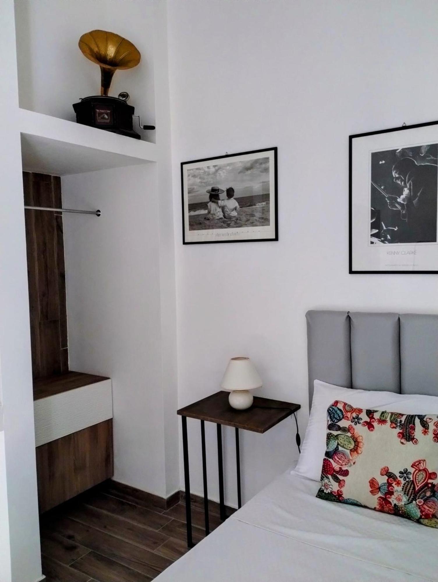 Domus Vetriera Appartement Palermo Buitenkant foto