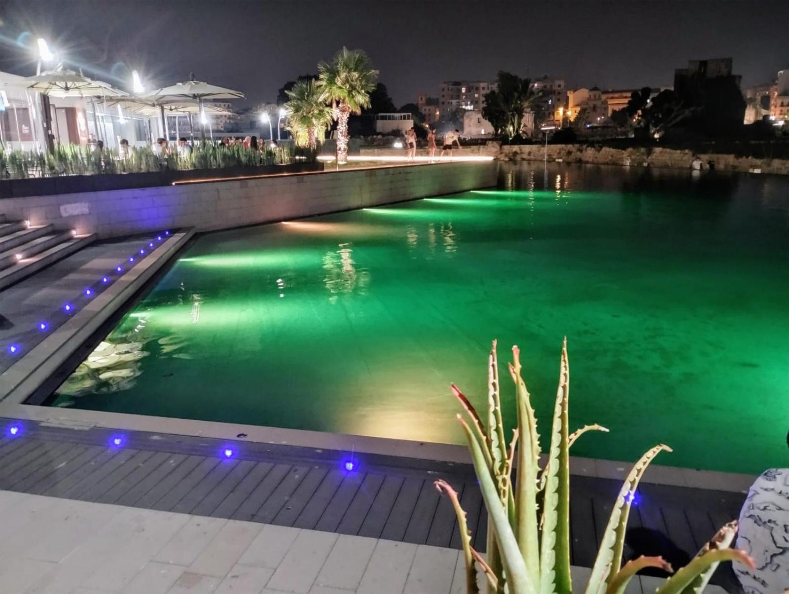 Domus Vetriera Appartement Palermo Buitenkant foto
